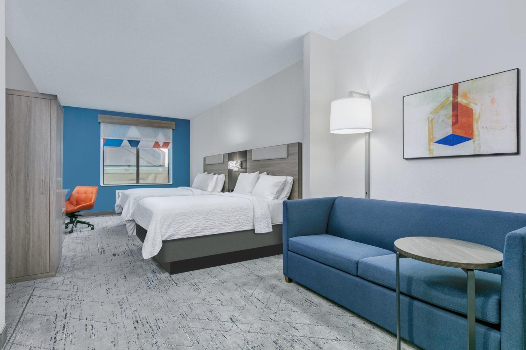 Express & By Ihg Hotel