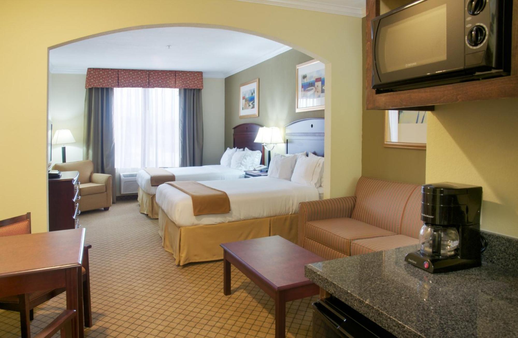 Express & By Ihg